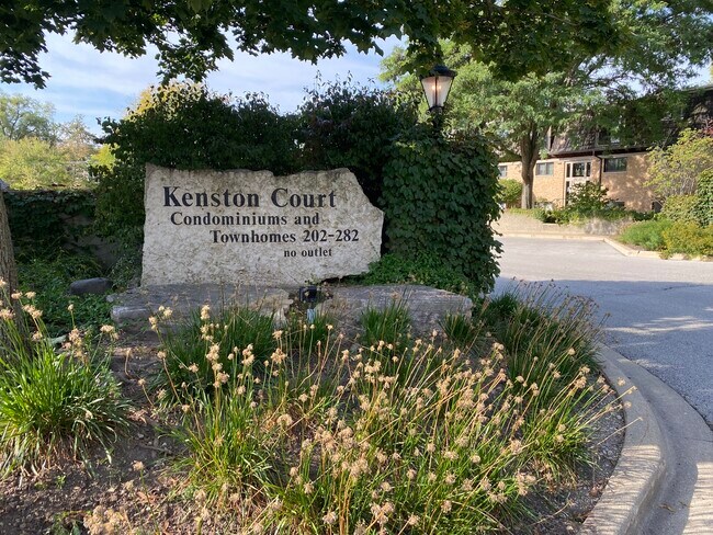 Building Photo - 230 Kenston Ct