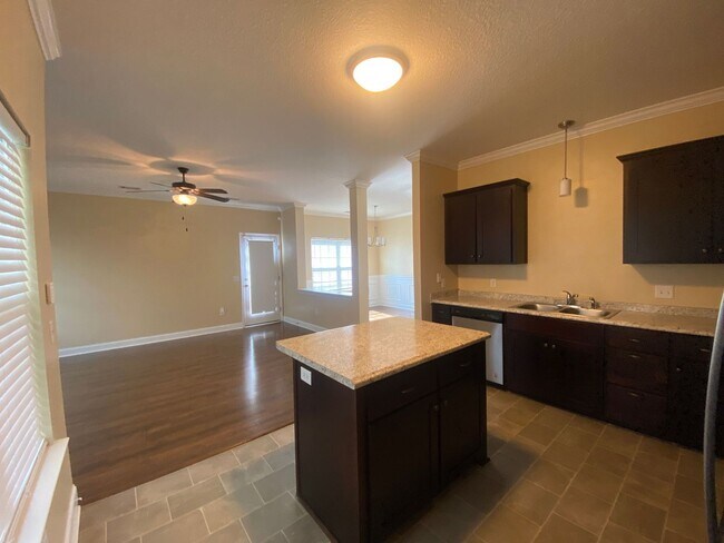 Building Photo - Welcome to Griffin Park in Hinesville!