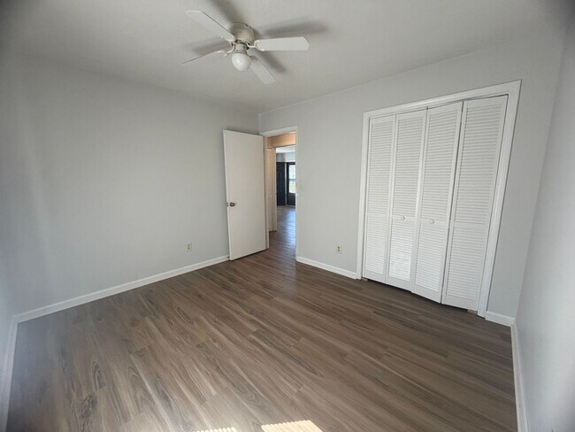 Building Photo - 4816 Hoyle Dr