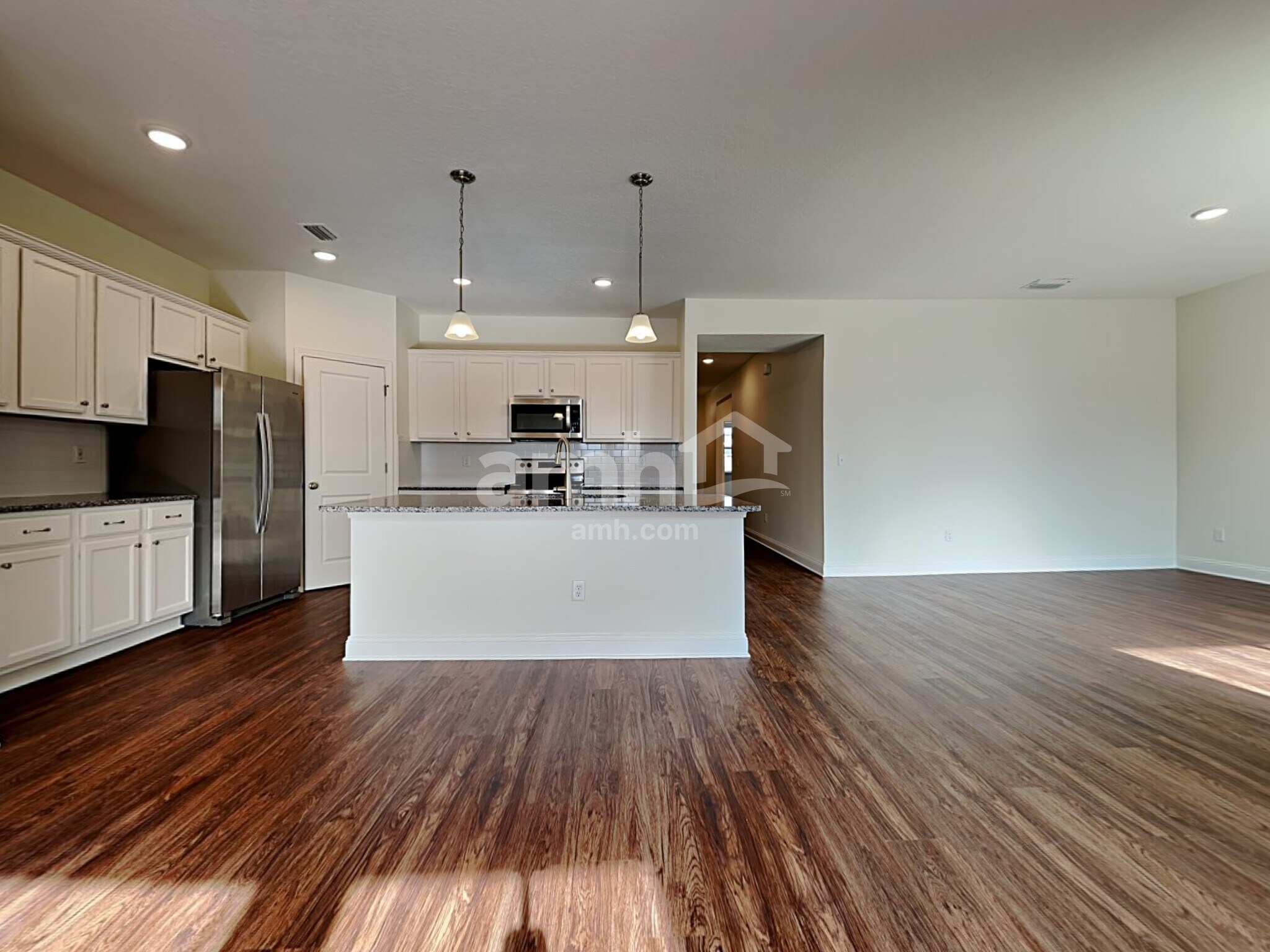 Building Photo - 71 Banyan Frst Dr