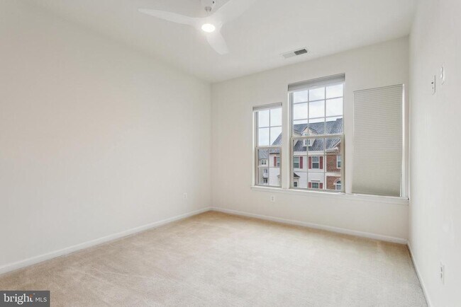 Building Photo - 6425 Alan Linton Blvd E
