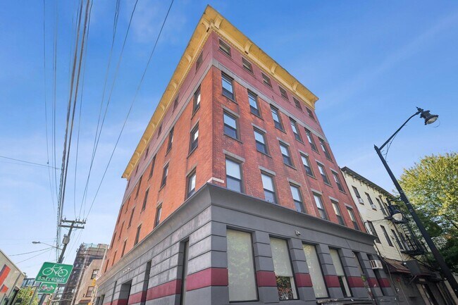 Building Photo - 236 Newark Ave