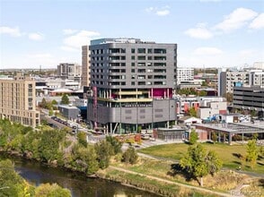 Building Photo - 3520 Chestnut Pl