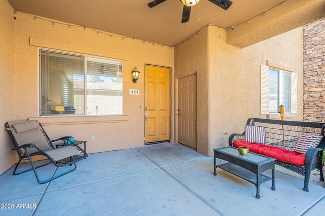 Building Photo - 2155 N Grace Blvd