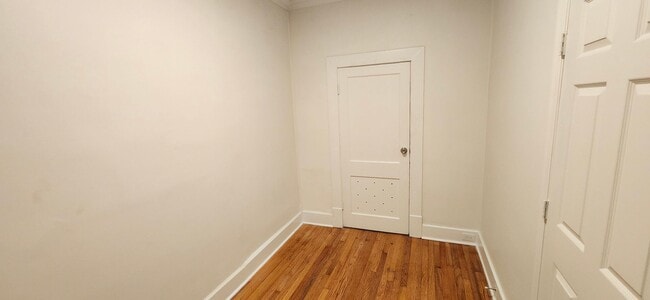Building Photo - 4 bedroom home in Midtown Columbus