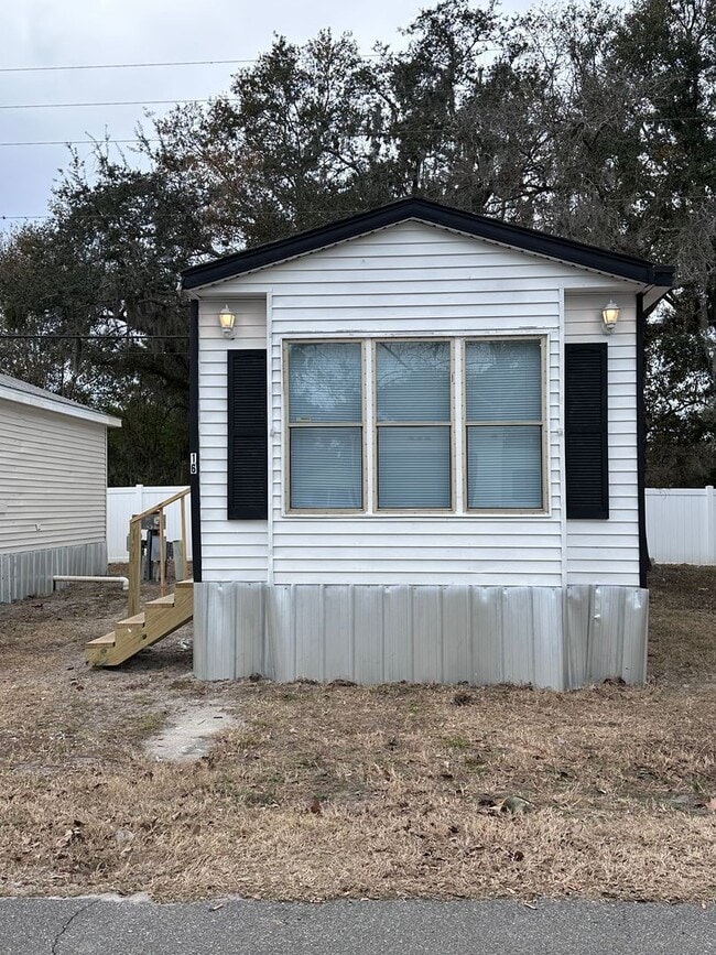 Building Photo - 1Bed/1Bath **RENT TO OWN OPPORTUNITY**