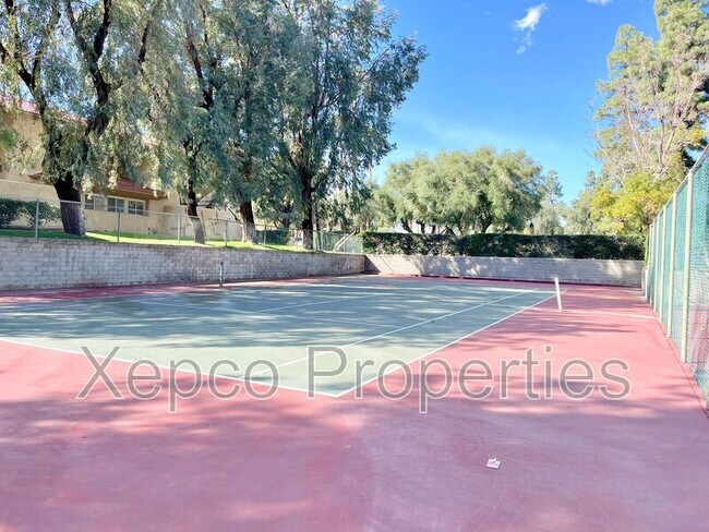 Building Photo - 2857 N Los Felices Rd