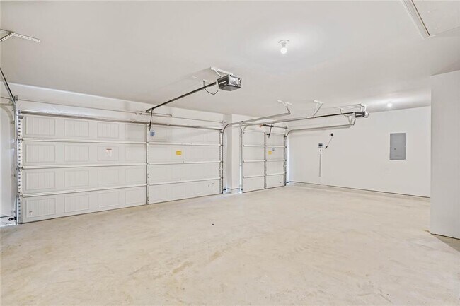 Building Photo - 24315 Winchelsea Ln