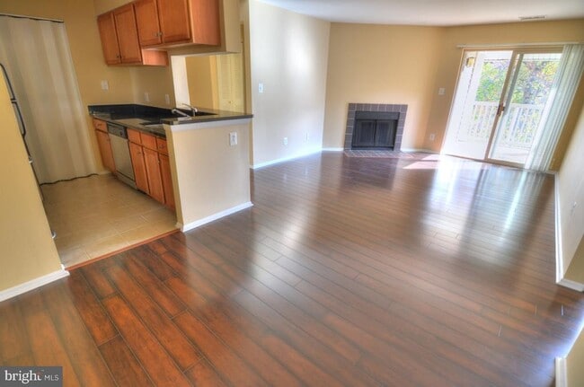 Building Photo - 1793 Jonathan Way