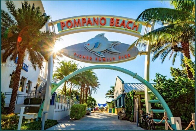 Building Photo - 3220 NE 10th St