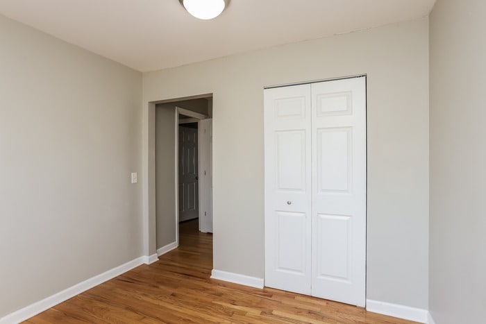 Building Photo - 2095 Collier Dr
