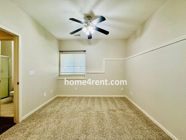 Building Photo - 14236 W 153rd St