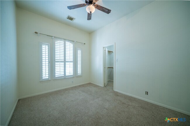 Building Photo - 1131 River Rock