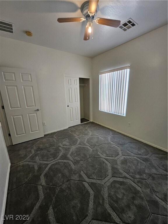 Building Photo - 7637 Fieldfare Dr