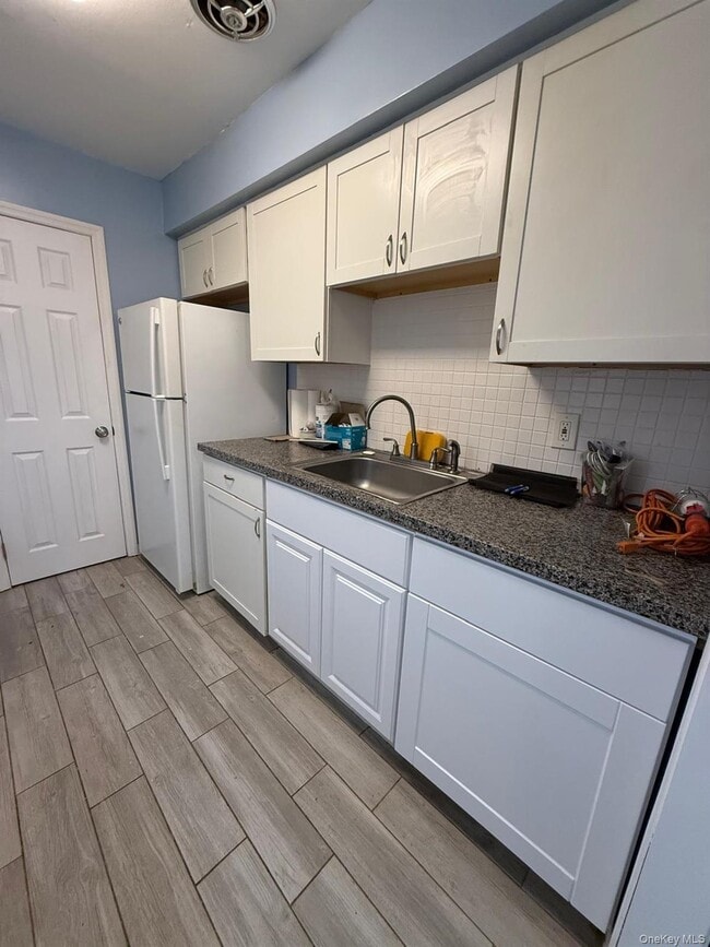 Building Photo - 4 D Independence Ct