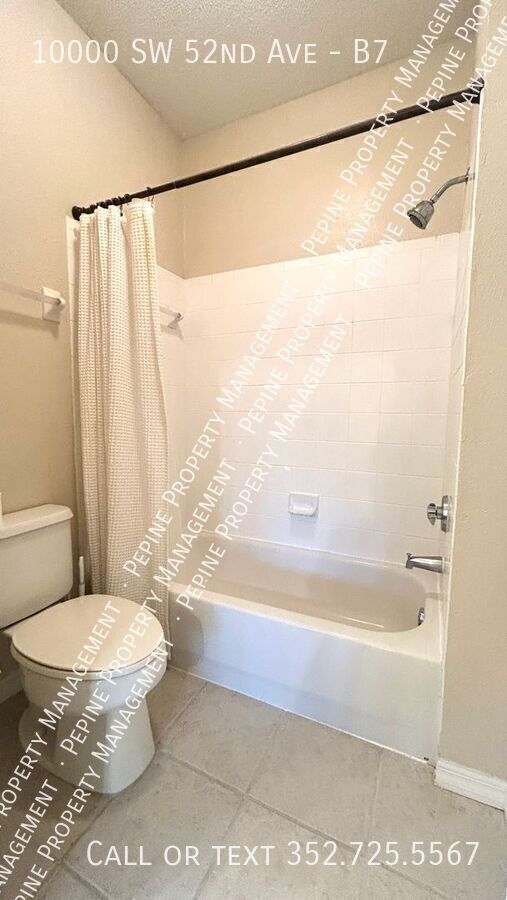 Building Photo - 10000 SW 52nd Ave