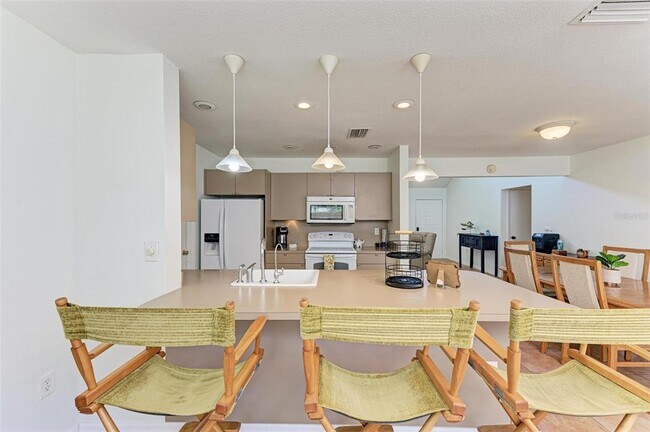 Building Photo - 2660 Davis Blvd