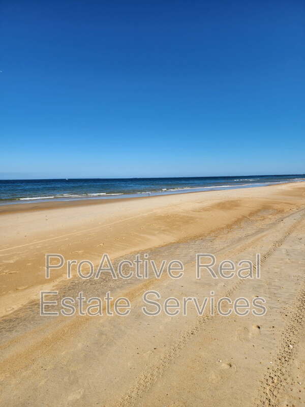 Building Photo - 9531 6th Bay St