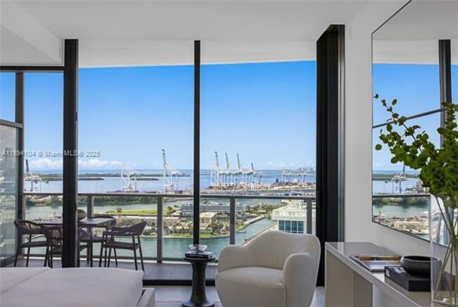 Building Photo - 500 Alton Rd