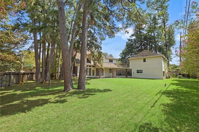 Building Photo - 13135 Finch Brook Dr