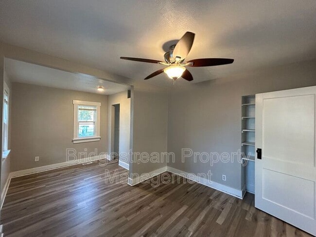 Building Photo - 1729 Patterson Rd