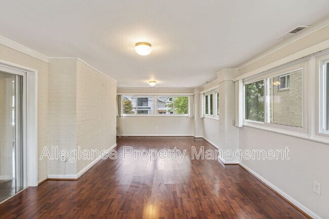 Building Photo - 2311 N Dinwiddie St