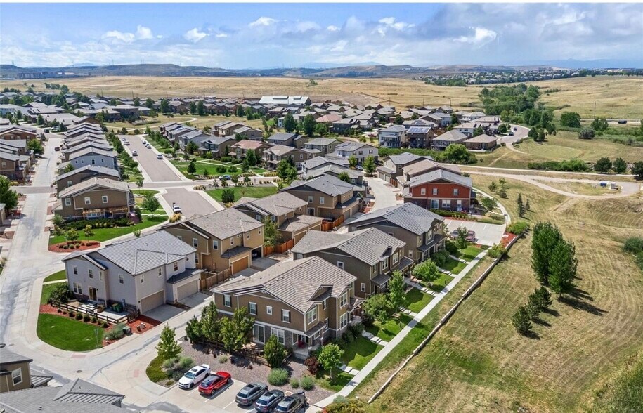 Building Photo - 9977 Hough Pt