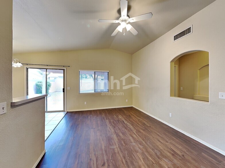 Building Photo - 8271 S Via del Forjador