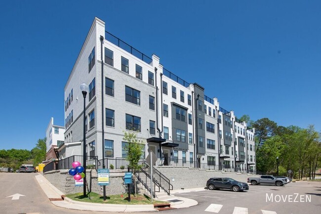 Building Photo - 104 Ailey Brook Way