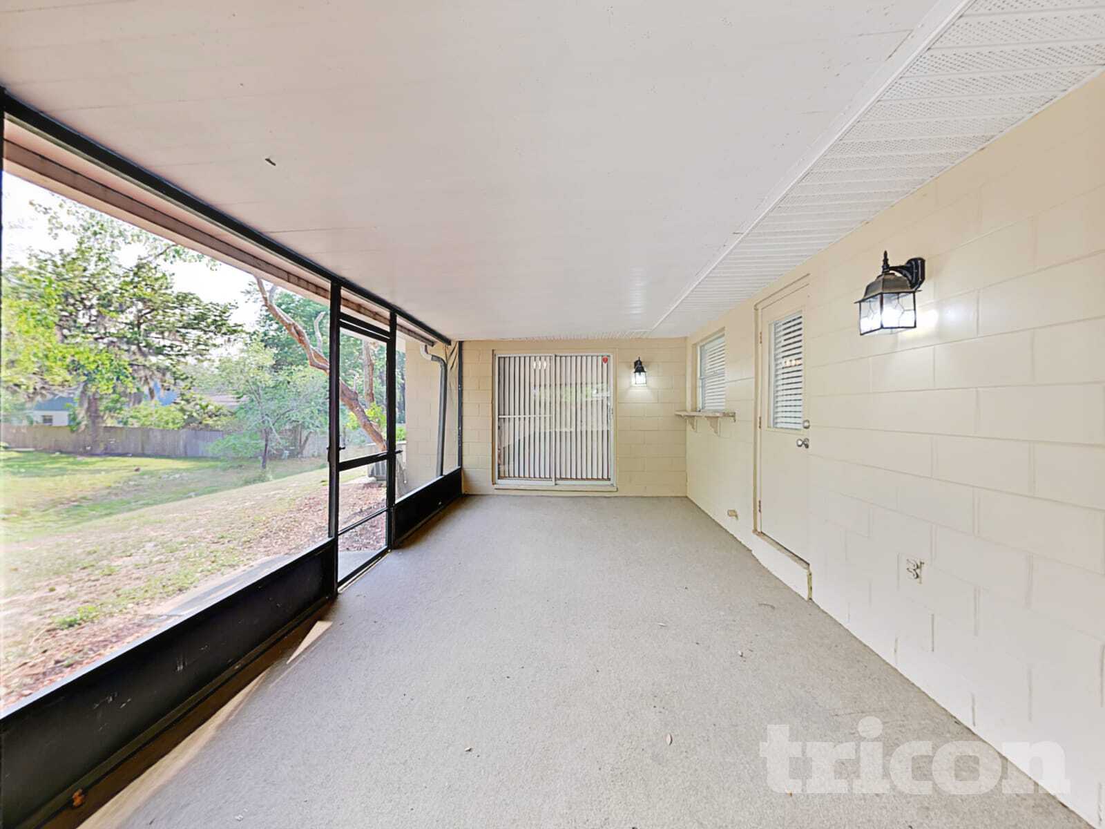 Building Photo - 1548 Silver Fox Cir