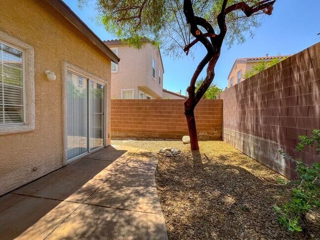 Building Photo - **COMING SOON 07/18/2025**UPDATED 4 Bedroo...