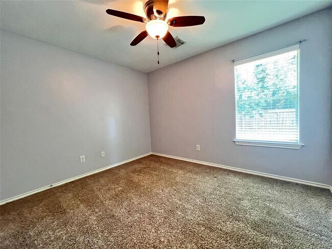 Building Photo - 67 N Merryweather Cir