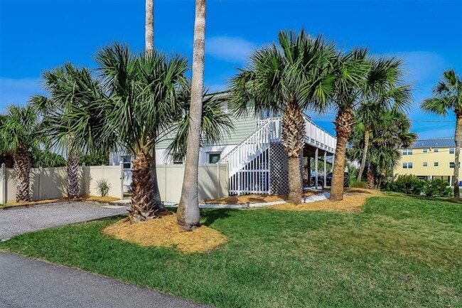 Building Photo - Adorable Amelia Island Beach Cottage – 2BR...
