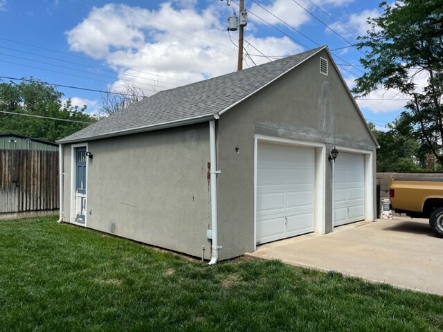 Building Photo - 2516 22nd St