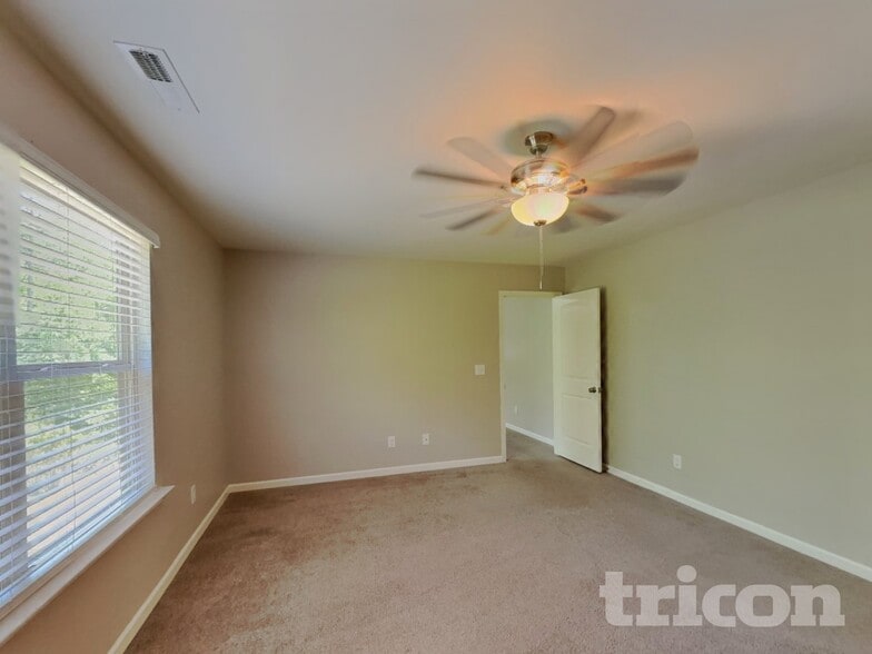 Building Photo - 169 Pamlico Dr