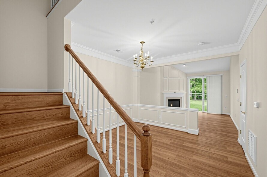 Building Photo - 1504 Sapphire Ct