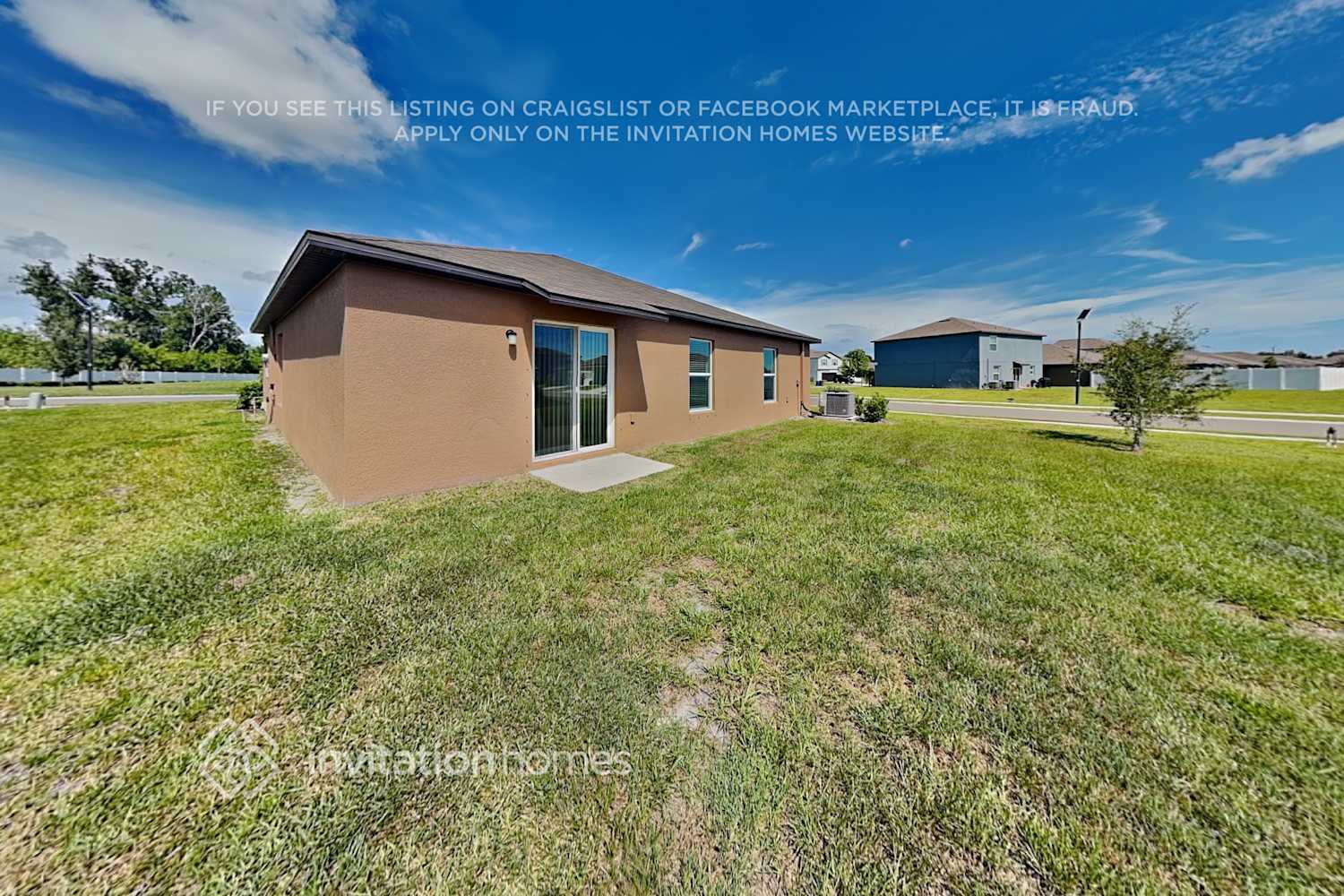 Building Photo - 8607 41st Ave E