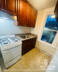 Building Photo - 2201 Purchase St