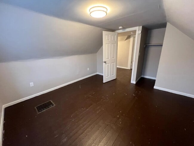 Building Photo - 1014 Parkson Pl