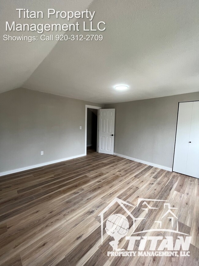 Building Photo - 510 Grove St