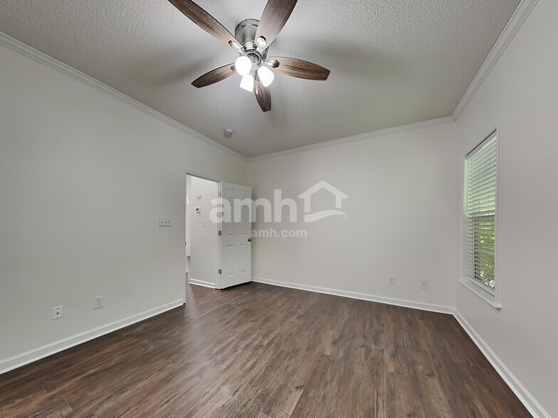 Building Photo - 5116 Old Plantation Cir