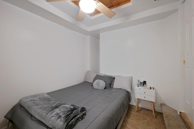 Building Photo - 2507 Hidden Cove Ct