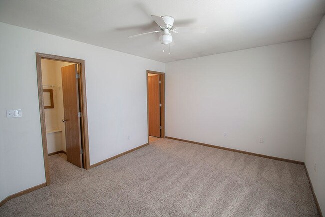 Building Photo - 1426 Greensboro Dr