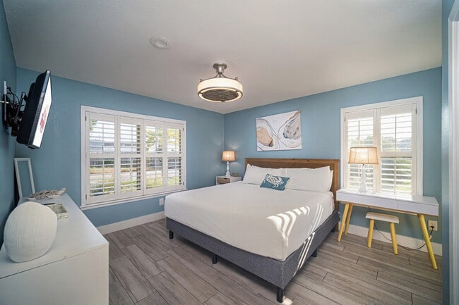 Building Photo - 1902 Bayhouse Dr