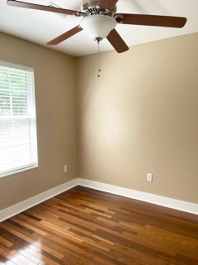 Building Photo - Powell/Anderson County 37849 - 3 bedroom, ...