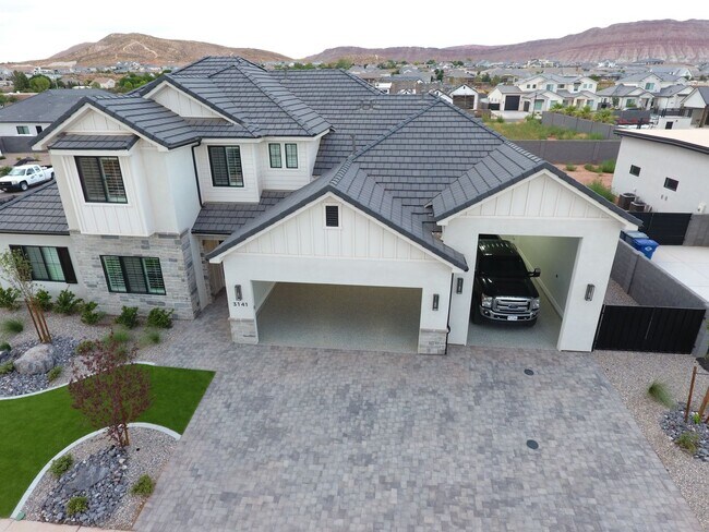 Building Photo - 5 Bedroom Home In Washington Fields