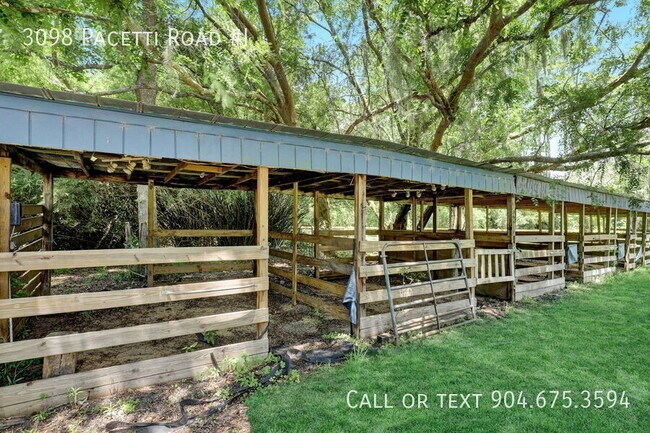 Building Photo - 3098 Pacetti Rd