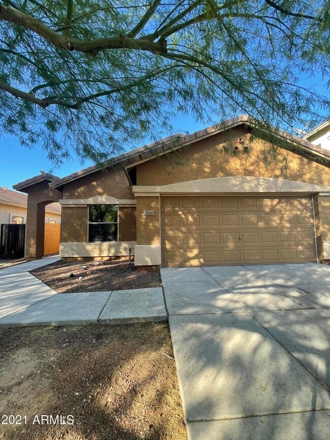 Building Photo - 2560 W Preserve Way