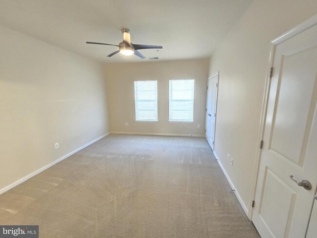 Building Photo - 705 S Macon St.