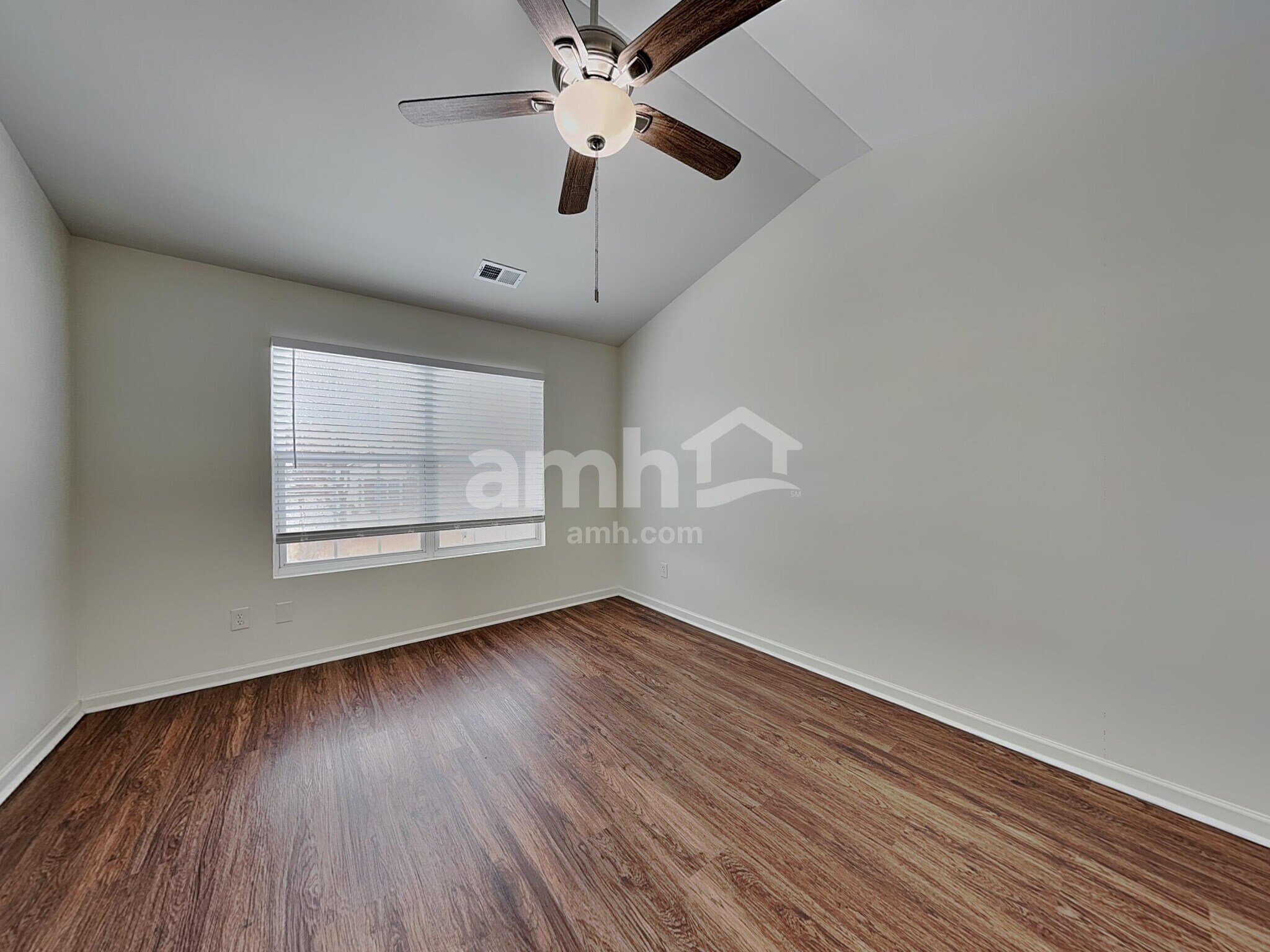 Building Photo - 1825 Beeson Park Ln